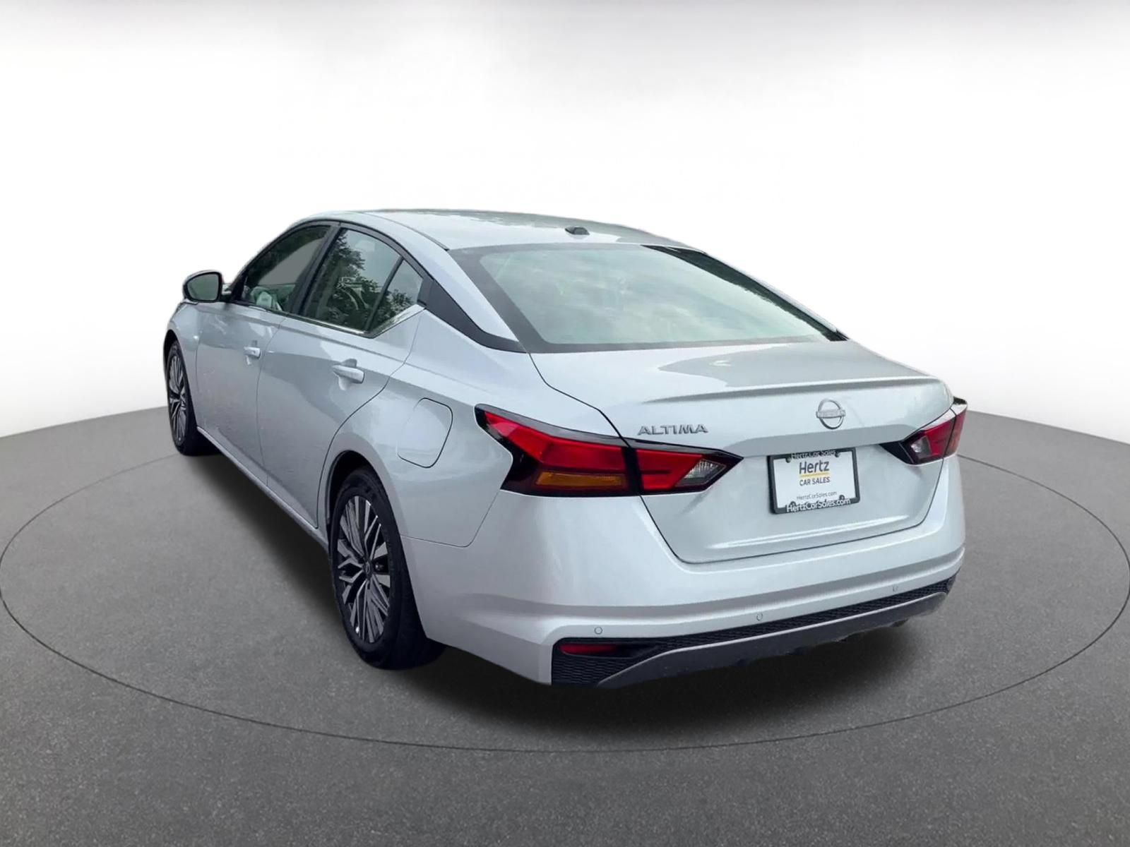 Used 2026 Nissan Altima 2.5 SV FWD image 10