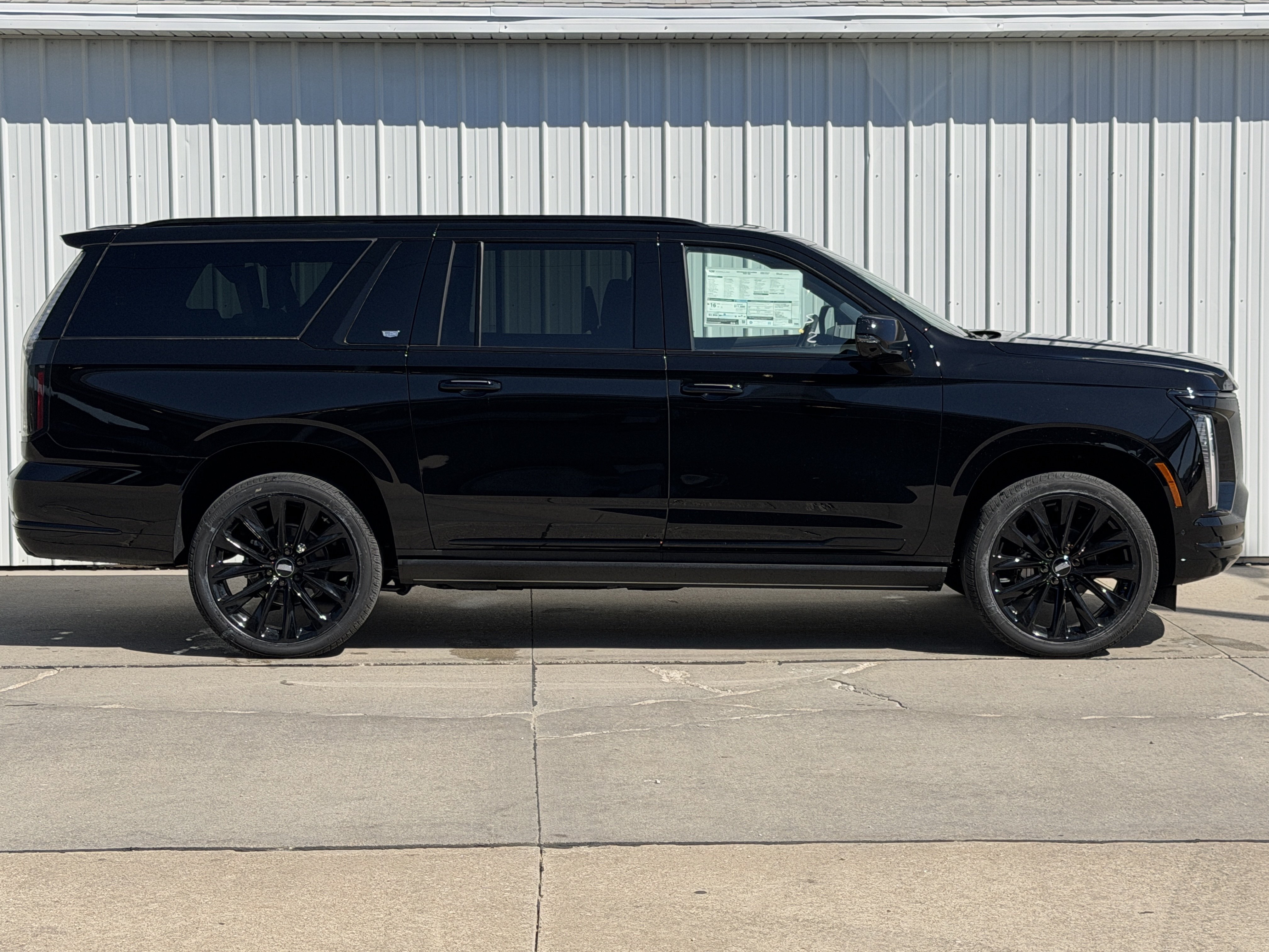 New 2026 Cadillac Escalade ESV Platinum Sport w/ LPO, ONYX Package AWD/4WD image 3