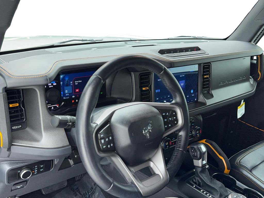 Used 2024 Ford Bronco Badlands image 14