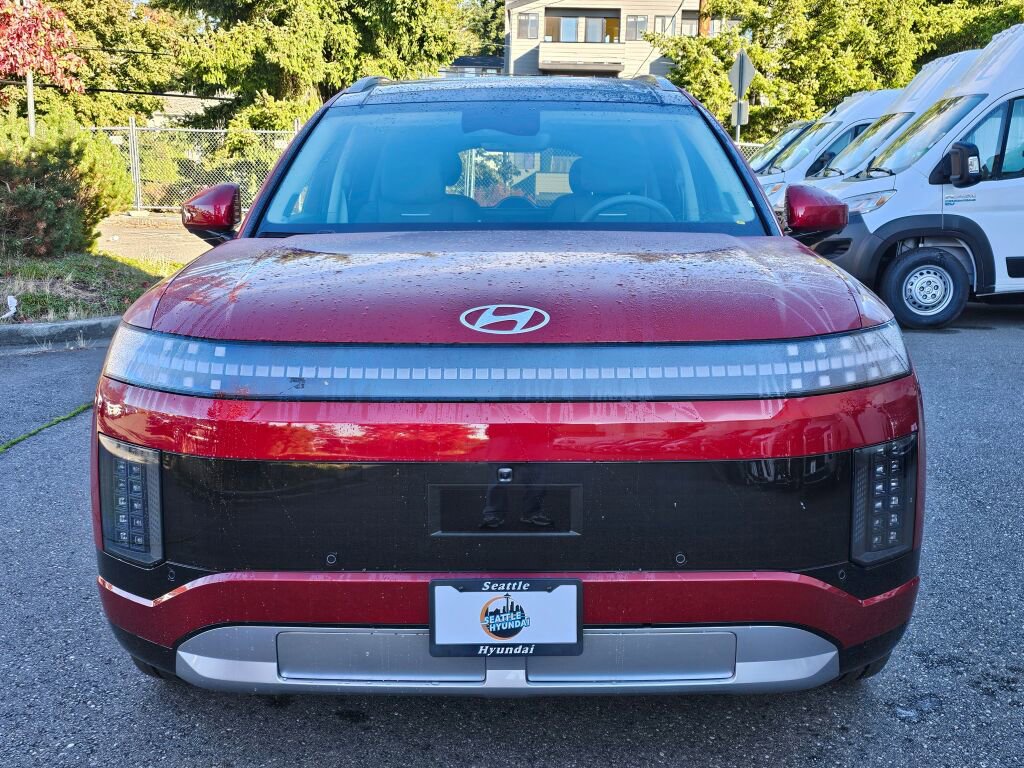 New 2026 Hyundai Ioniq 9 Limited w/ Tow & Go Package image 2