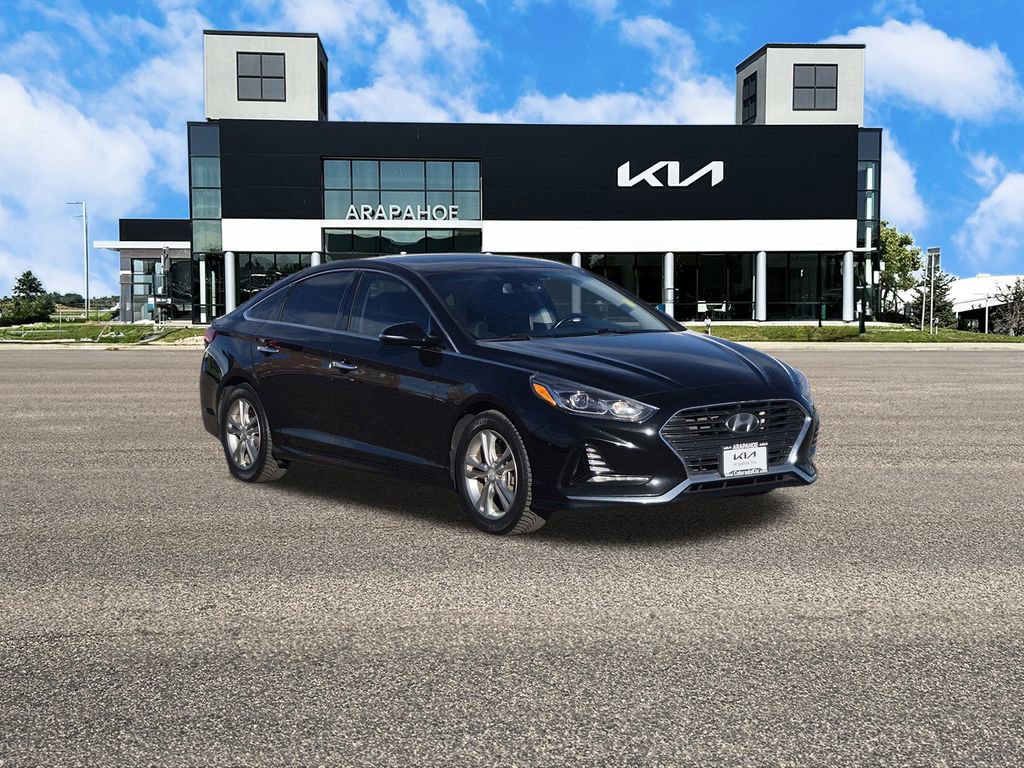 Used 2018 Hyundai Sonata Limited w/ Limited Ultimate Package 03 image 2
