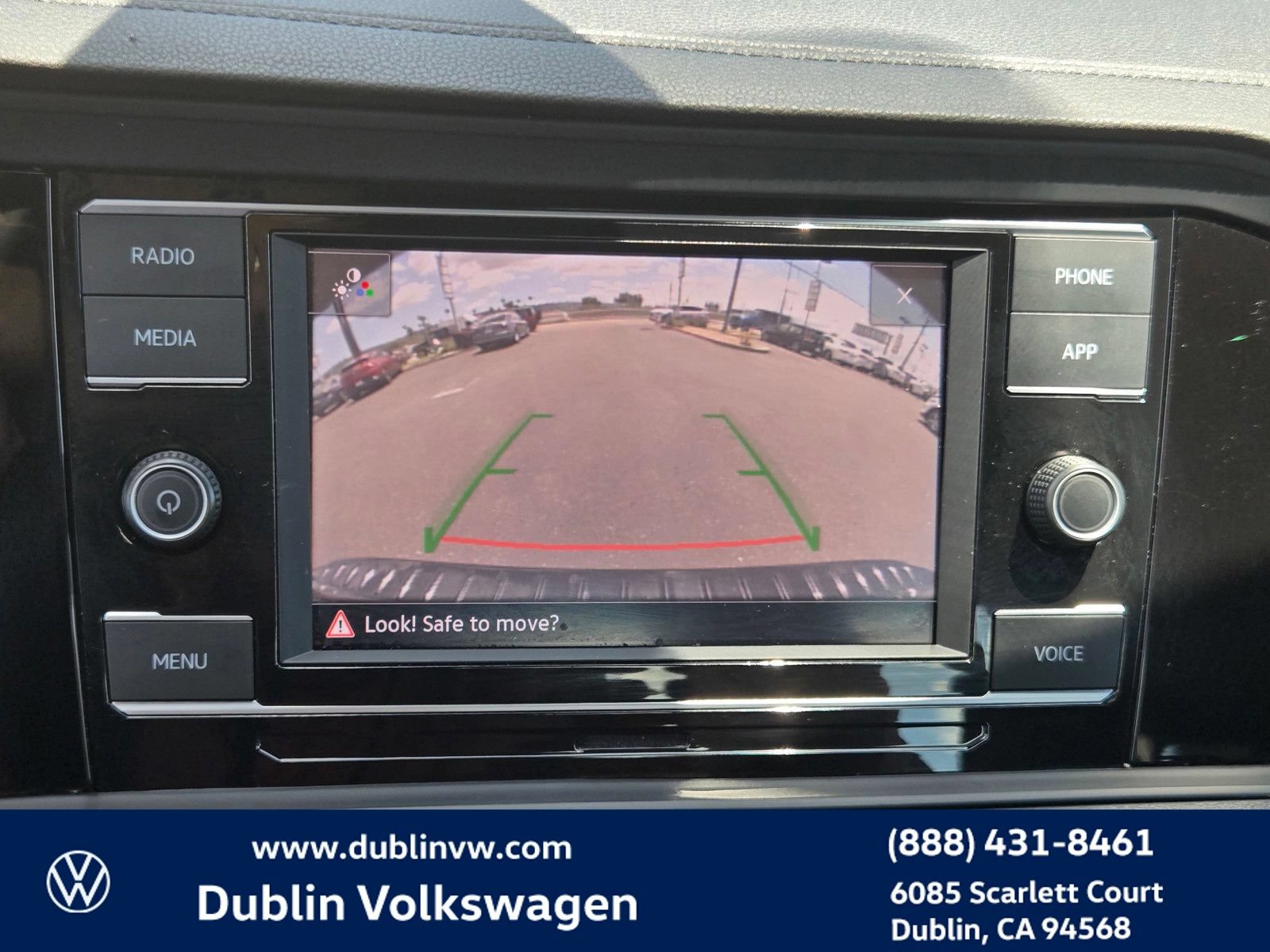 Used 2024 Volkswagen Jetta Sport FWD image 14