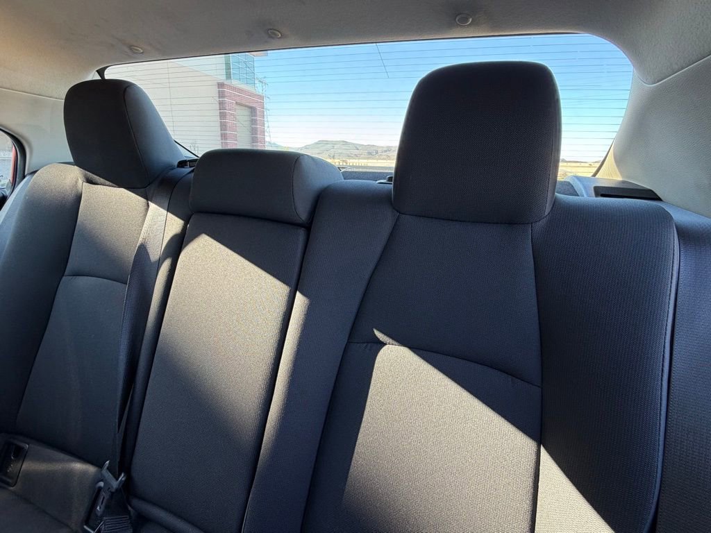 Used 2021 Toyota Corolla LE image 8