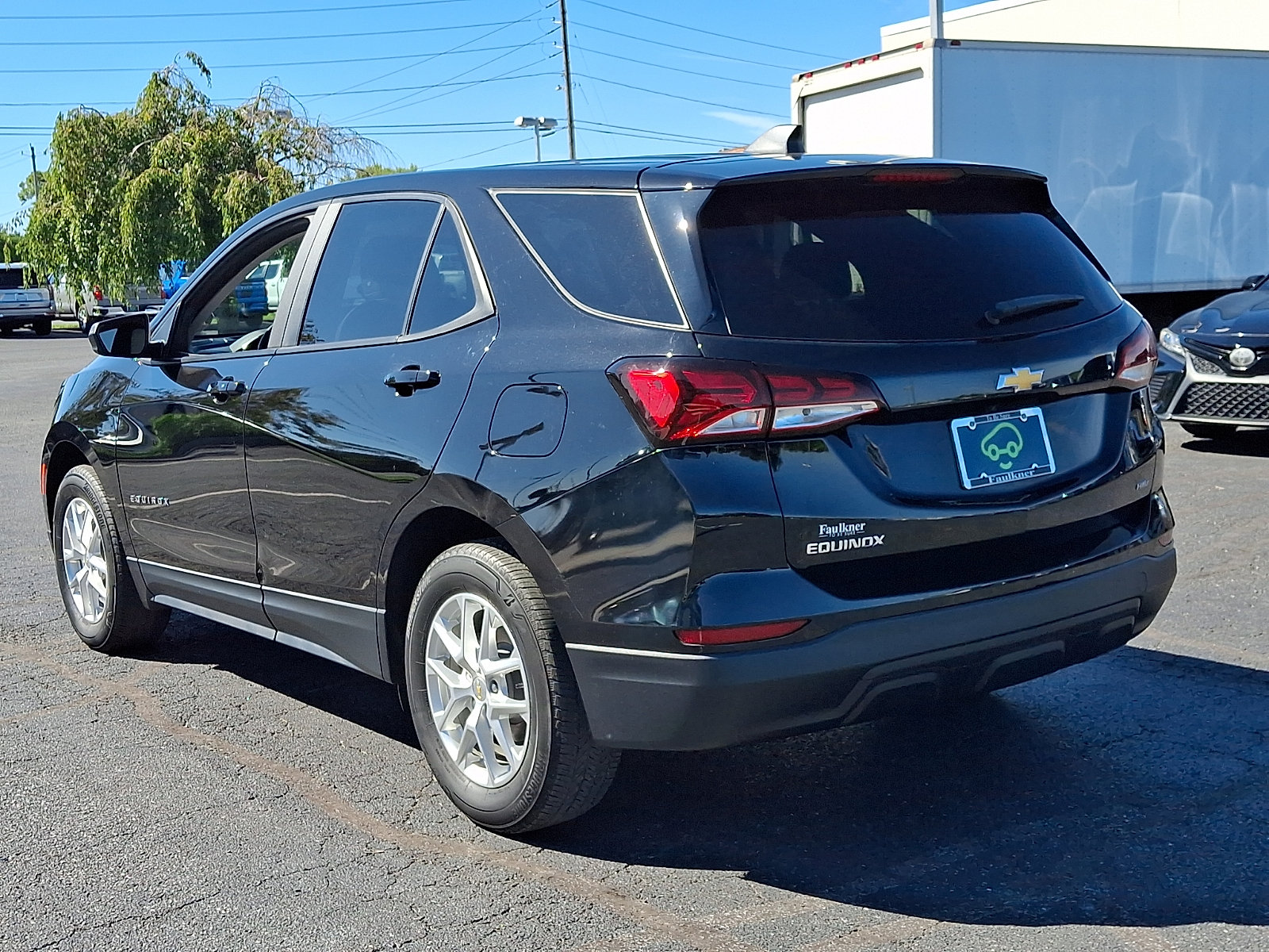 Certified 2022 Chevrolet Equinox LS w/ LS Convenience Package AWD/4WD image 4