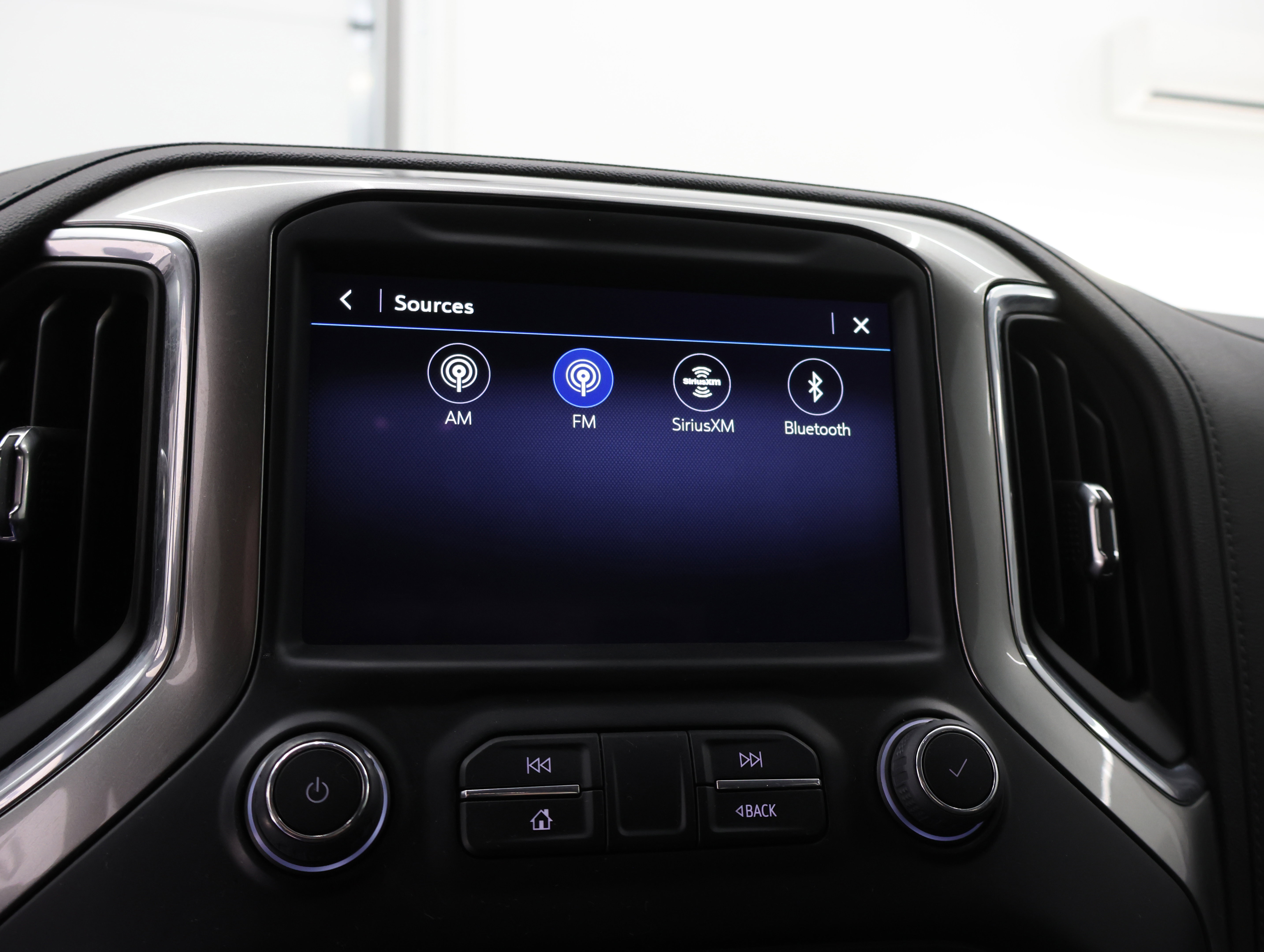 Used 2023 Chevrolet Silverado 3500 LTZ w/ Gooseneck/5TH Wheel Package image 48