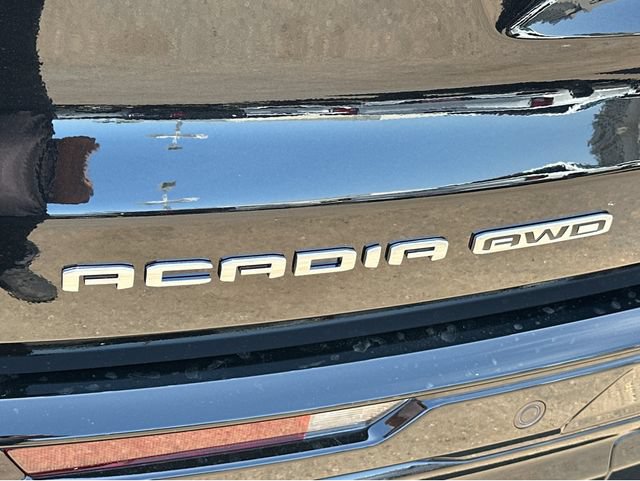 New 2026 GMC Acadia Denali Ultimate w/ LPO, Floor Liner Package AWD/4WD image 4