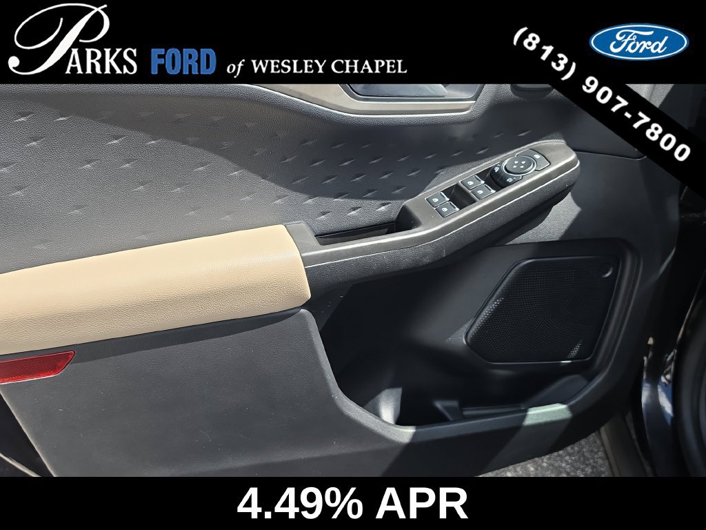 Certified 2020 Ford Escape SEL FWD image 17