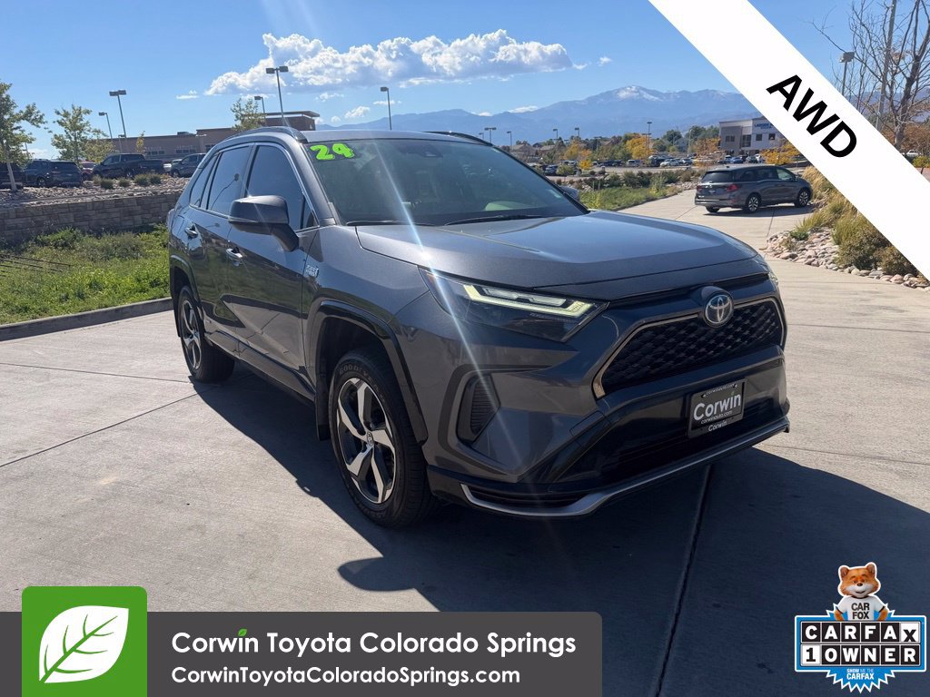 Used 2024 Toyota RAV4 SE w/ Weather & Moonroof Package