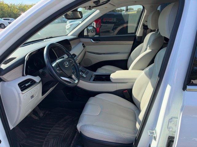 Used 2022 Hyundai Palisade SEL w/ 8P Bench Seat Package AWD/4WD image 6