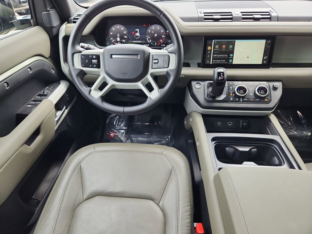 Used 2024 Land Rover Defender 110 S AWD/4WD image 4