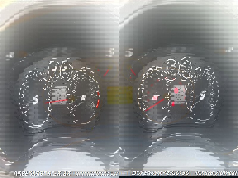 Used 2011 Ford Transit Connect XLT image 19