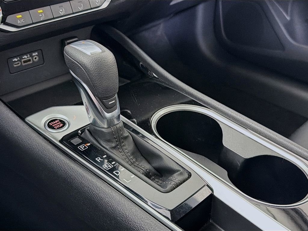 Used 2024 Nissan Altima 2.5 SV FWD image 19