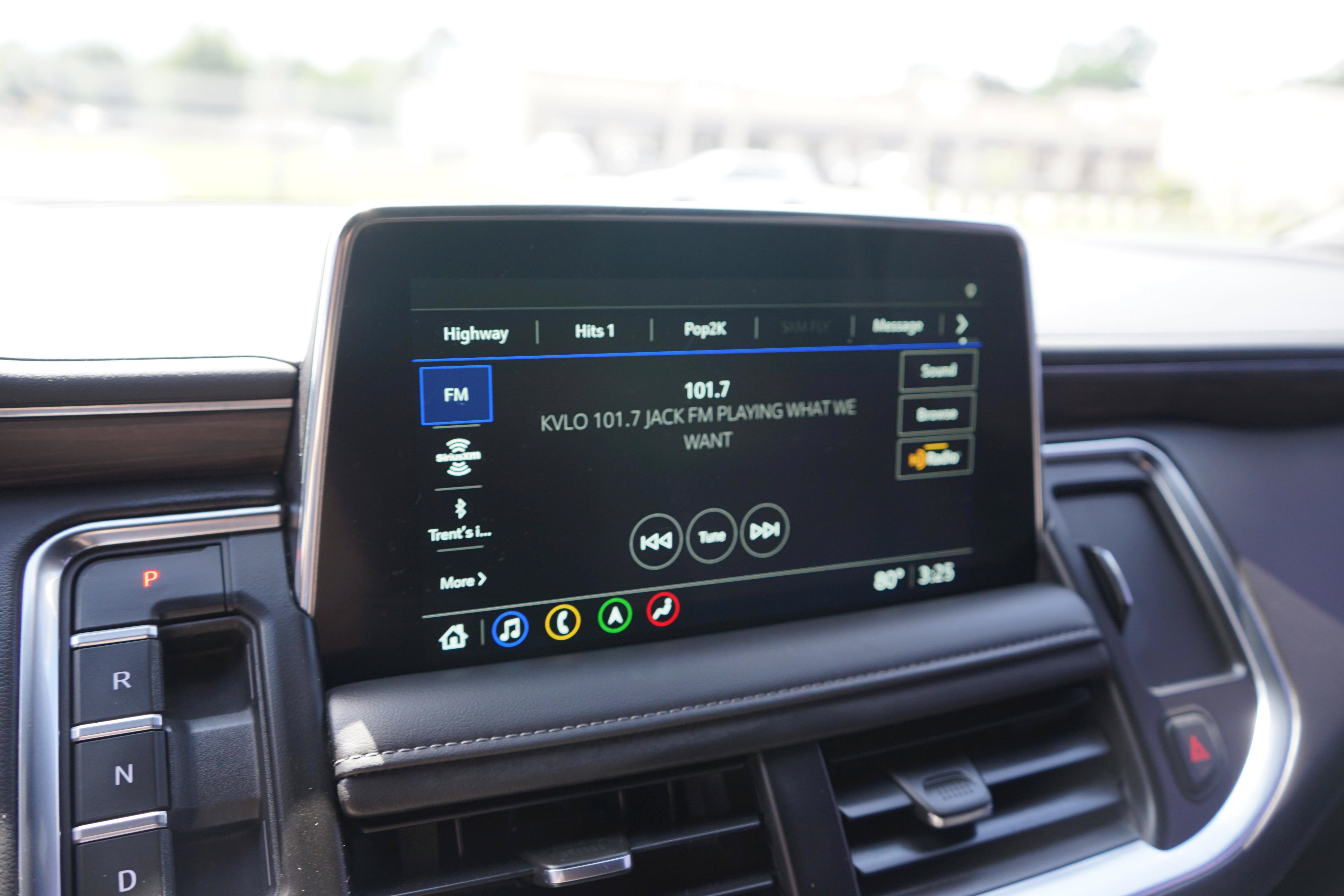 Used 2021 Chevrolet Tahoe Z71 w/ Rear Media and Nav Package AWD/4WD image 14