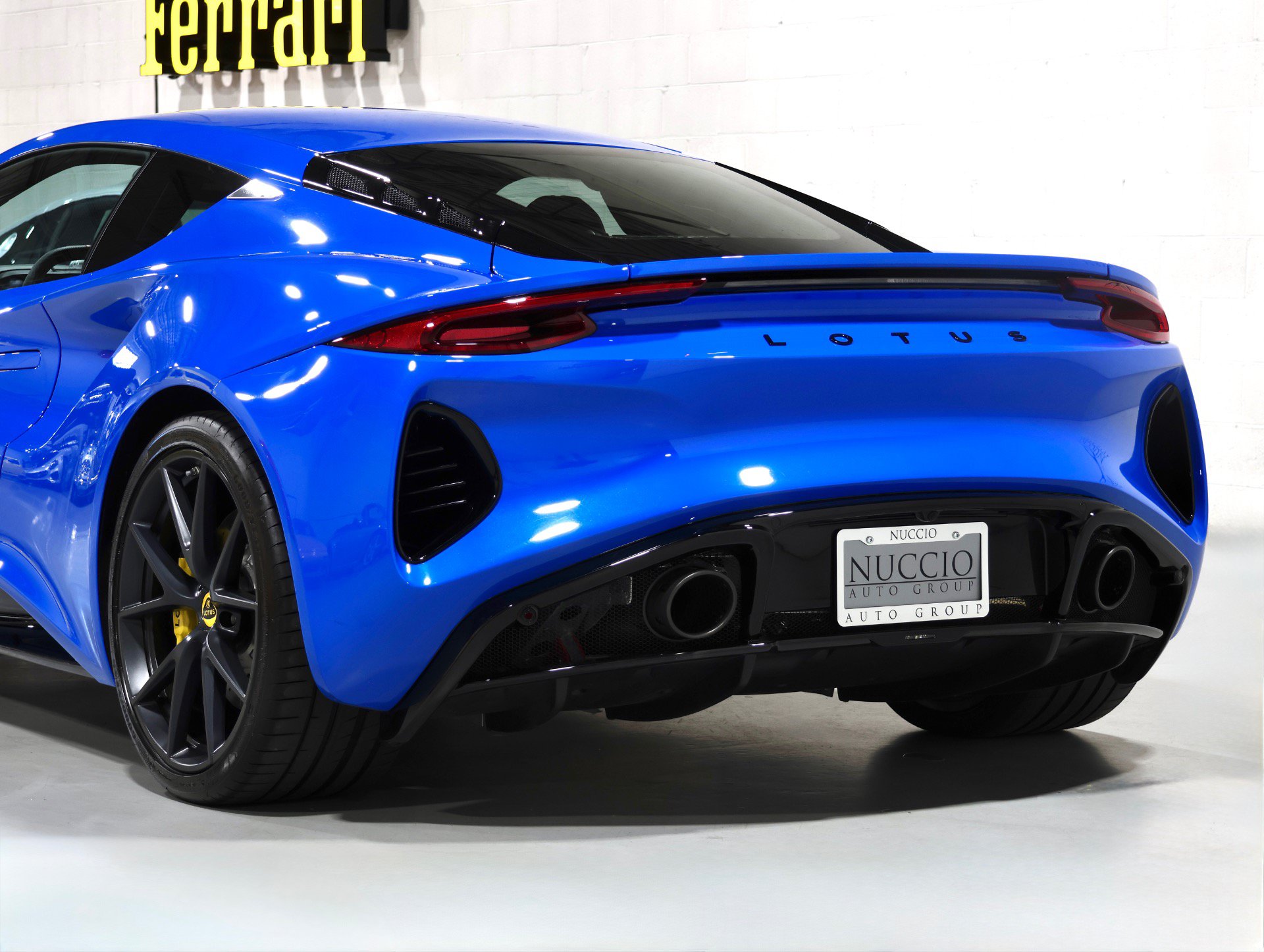 Used 2026 Lotus Emira RWD image 32