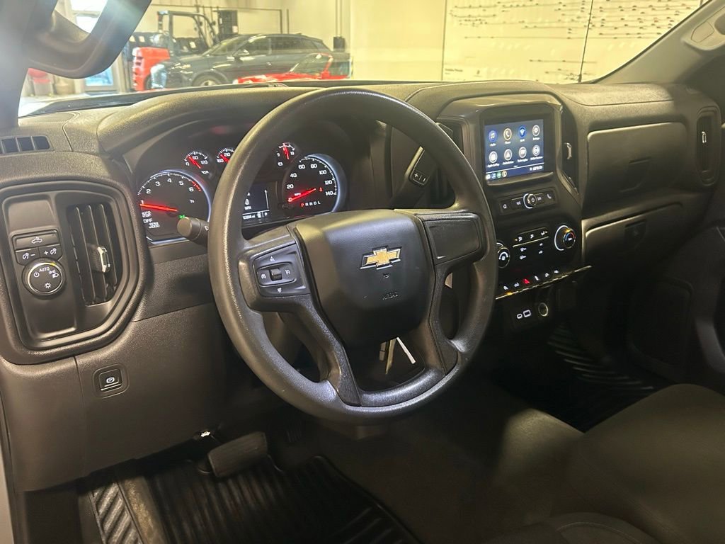 Used 2021 Chevrolet Silverado 1500 W/T w/ WT Value Package image 2