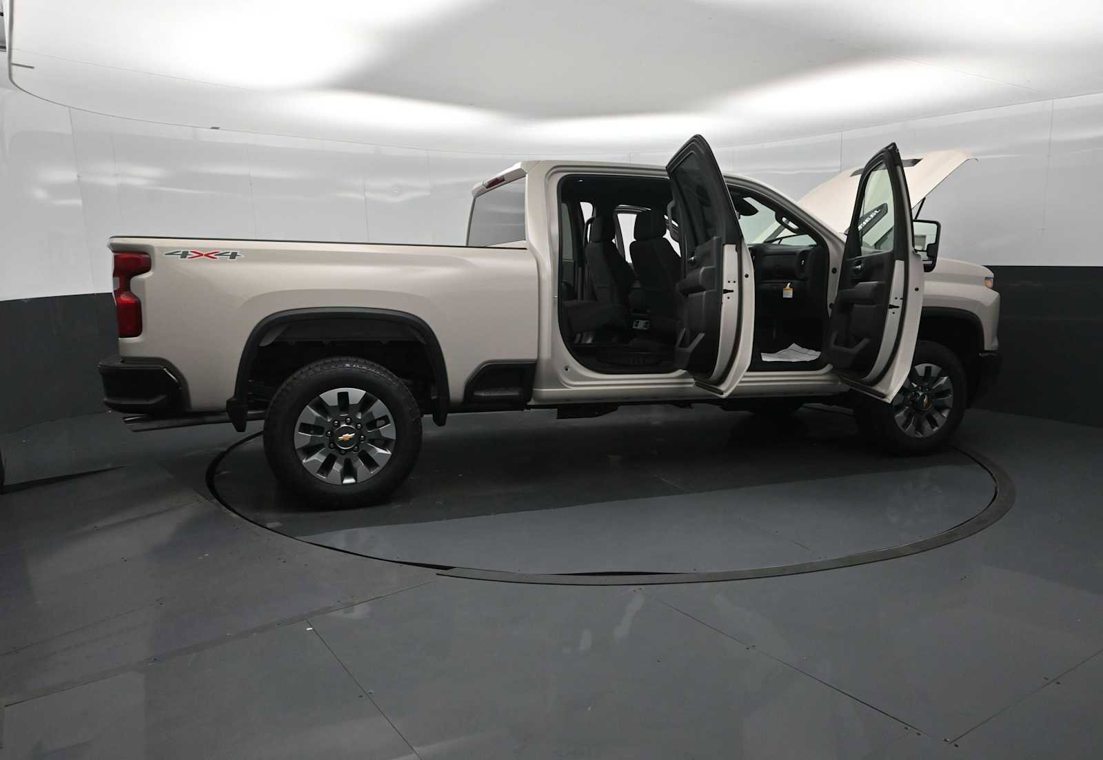 New 2026 Chevrolet Silverado 2500 Custom w/ Custom Convenience Package image 28
