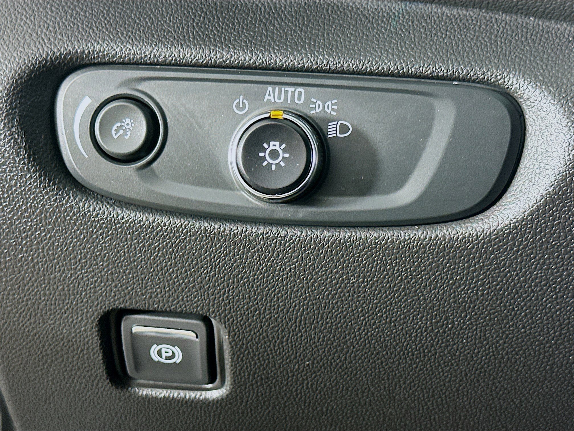 Used 2023 Chevrolet Blazer LT w/ Convenience Package image 17