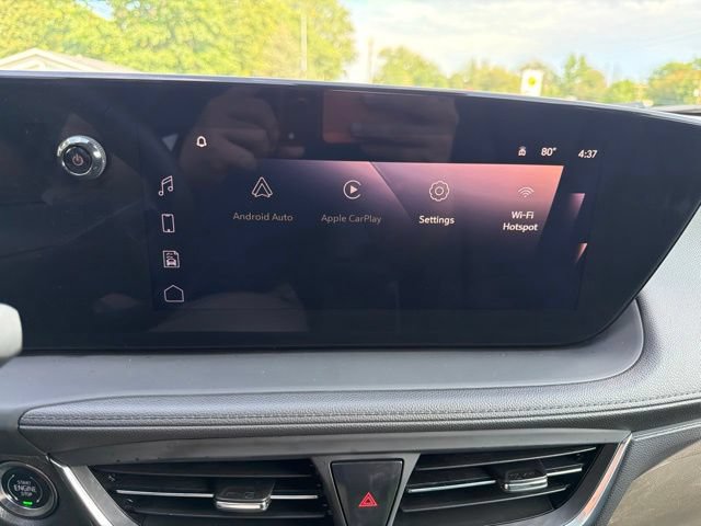 Certified 2024 Buick Encore GX Preferred w/ Comfort Package FWD image 24