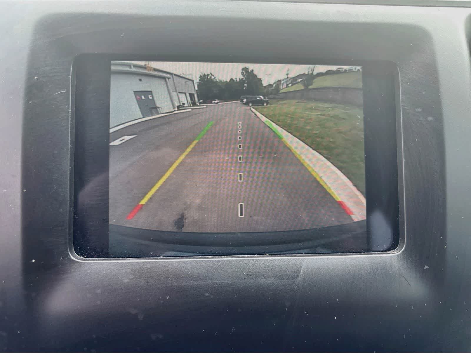 Used 2021 Jeep Cherokee Latitude Plus FWD image 13