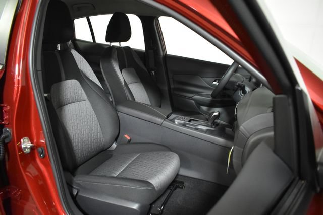 New 2026 Nissan Sentra SV w/ SV Convenience Package FWD image 30