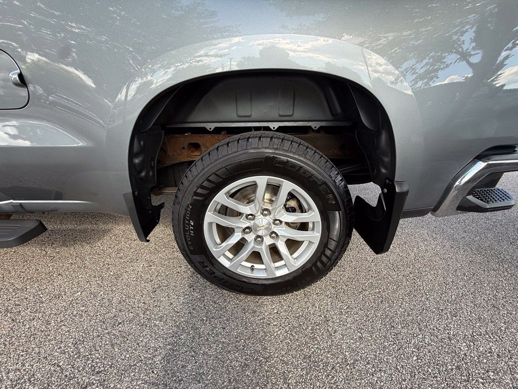 Used 2019 Chevrolet Silverado 1500 LT w/ All-Star Edition AWD/4WD image 32