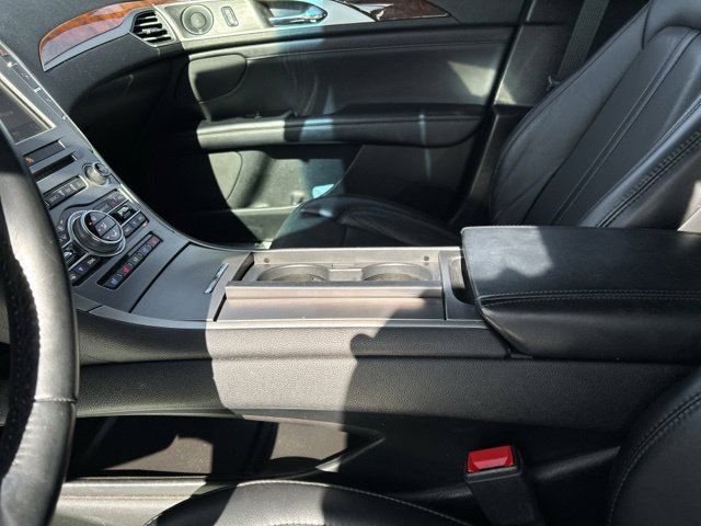 Used 2020 Lincoln MKZ Reserve w/ Elements Package FWD image 31