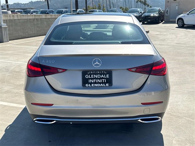 Used 2022 Mercedes-Benz C 300 Sedan image 4