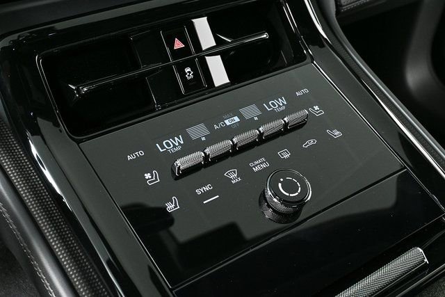 Used 2026 Porsche Panamera GTS image 19