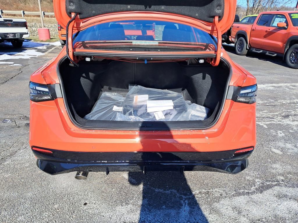 New 2026 Nissan Sentra SR w/ SR Premium Package image 24