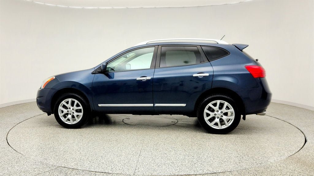 Used 2013 Nissan Rogue SL AWD/4WD image 8
