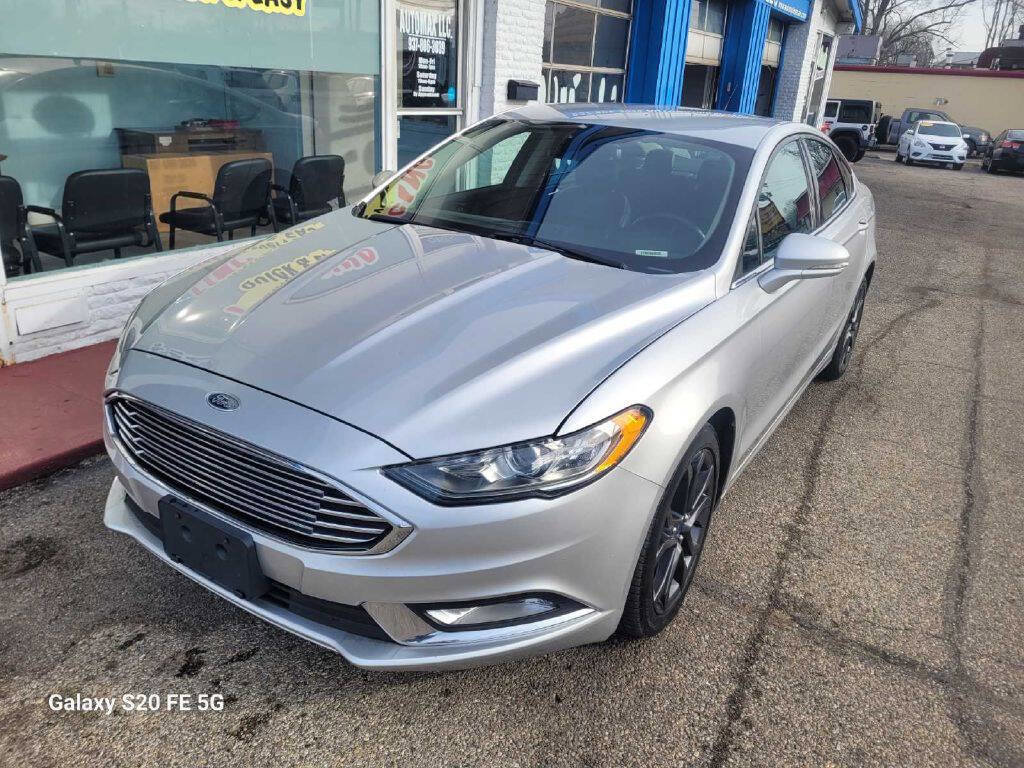 Used 2018 Ford Fusion SE