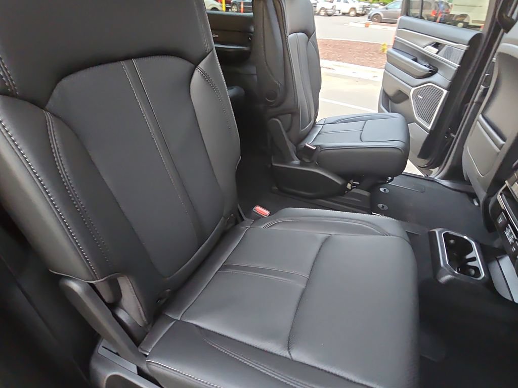 New 2026 Jeep Grand Wagoneer 4WD image 11