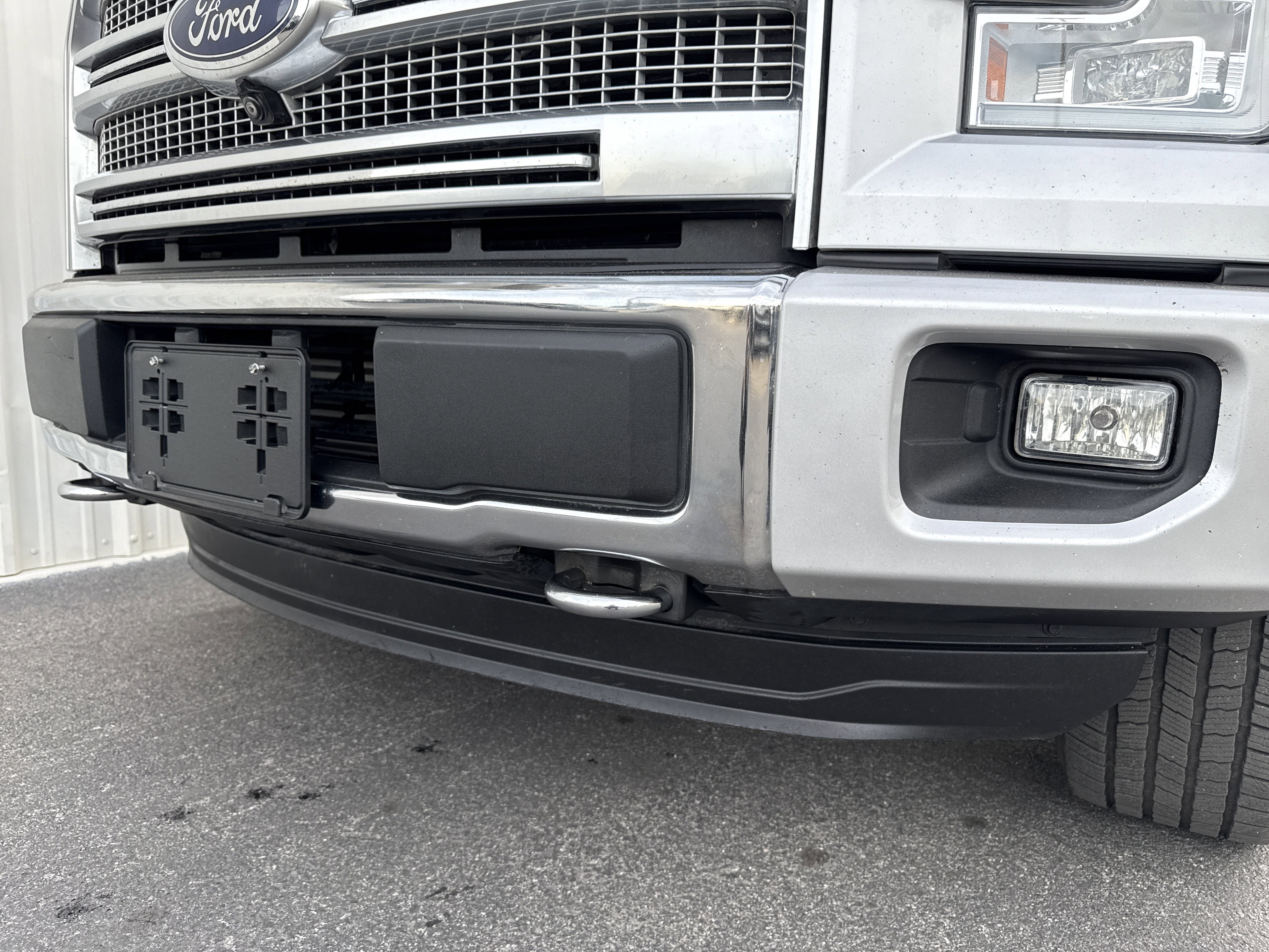 Used 2016 Ford F150 Platinum w/ Equipment Group 701A Luxury image 7