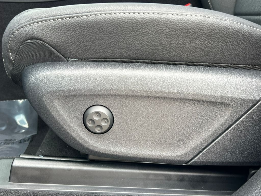 New 2026 Mercedes-Benz GLE 350 4MATIC image 9