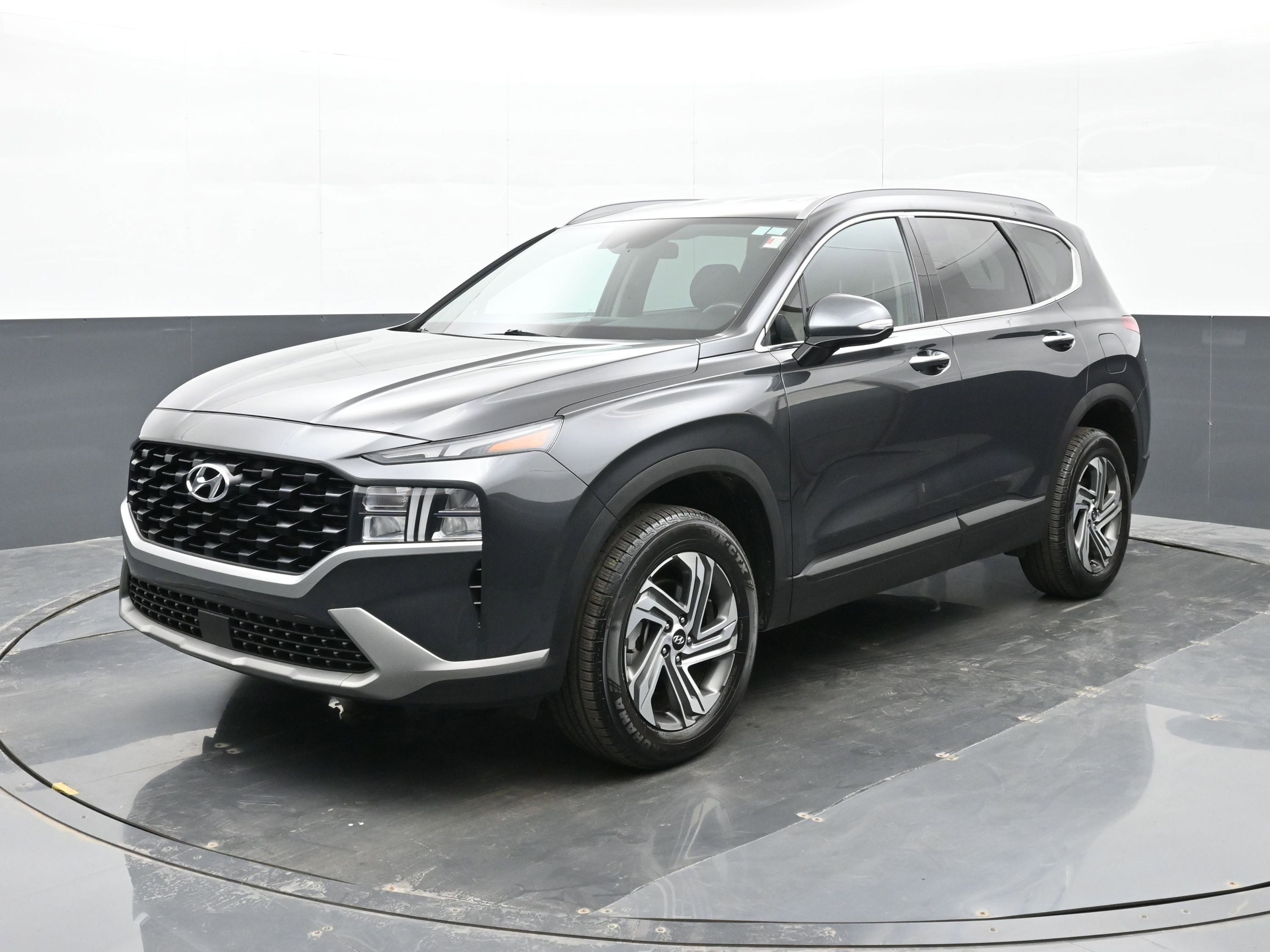 Used 2023 Hyundai Santa Fe SEL image 8