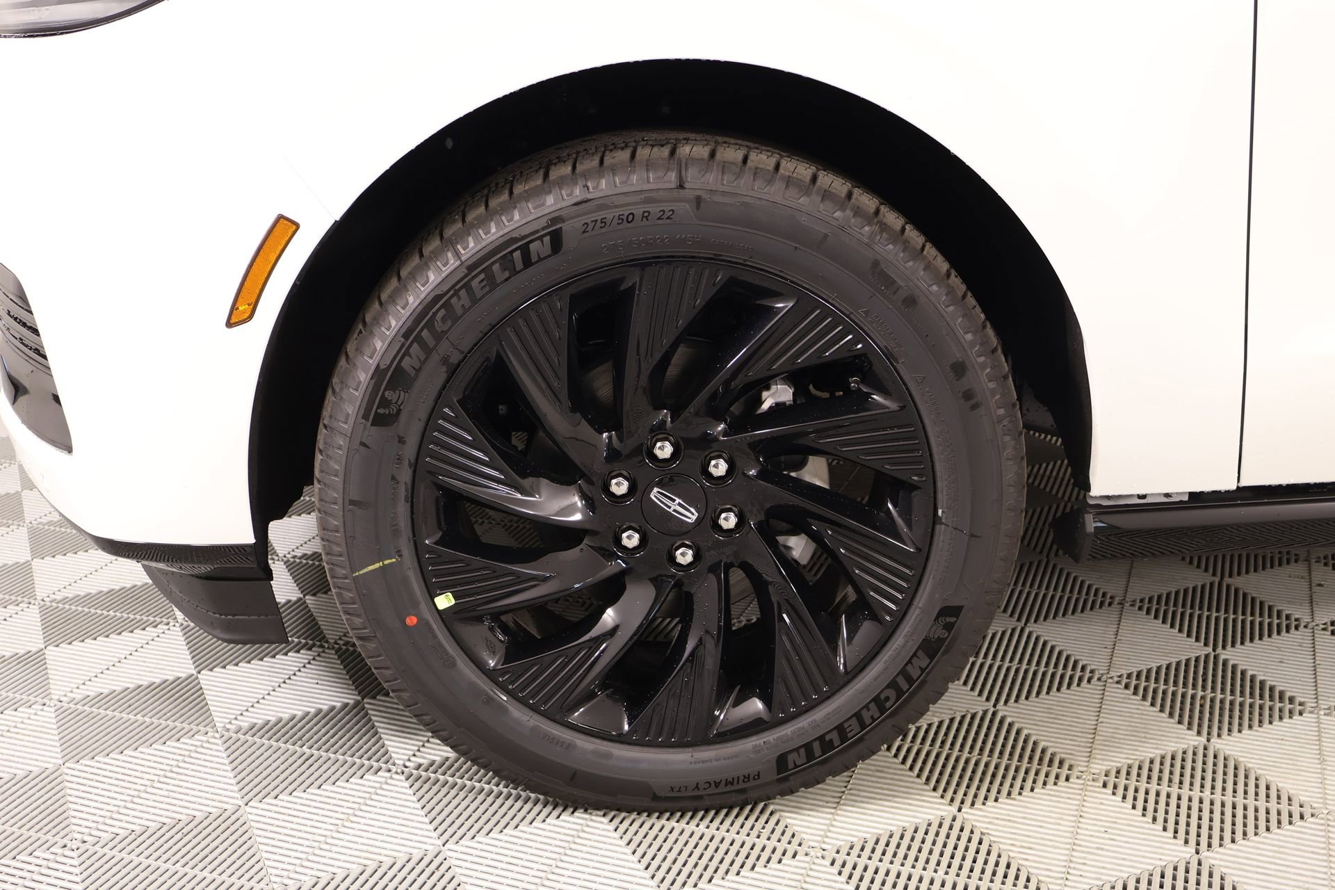 New 2026 Lincoln Navigator Reserve w/ Jet Appearance Package image 19