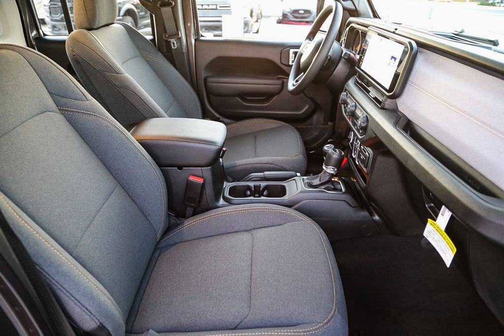 New 2026 Jeep Wrangler Unlimited Sport AWD/4WD image 17