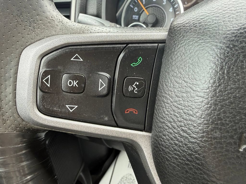 Used 2019 RAM 1500 Tradesman w/ SXT Appearance Group AWD/4WD image 14