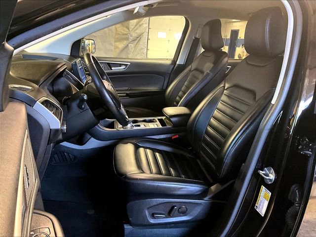 Used 2023 Ford Edge SEL image 20
