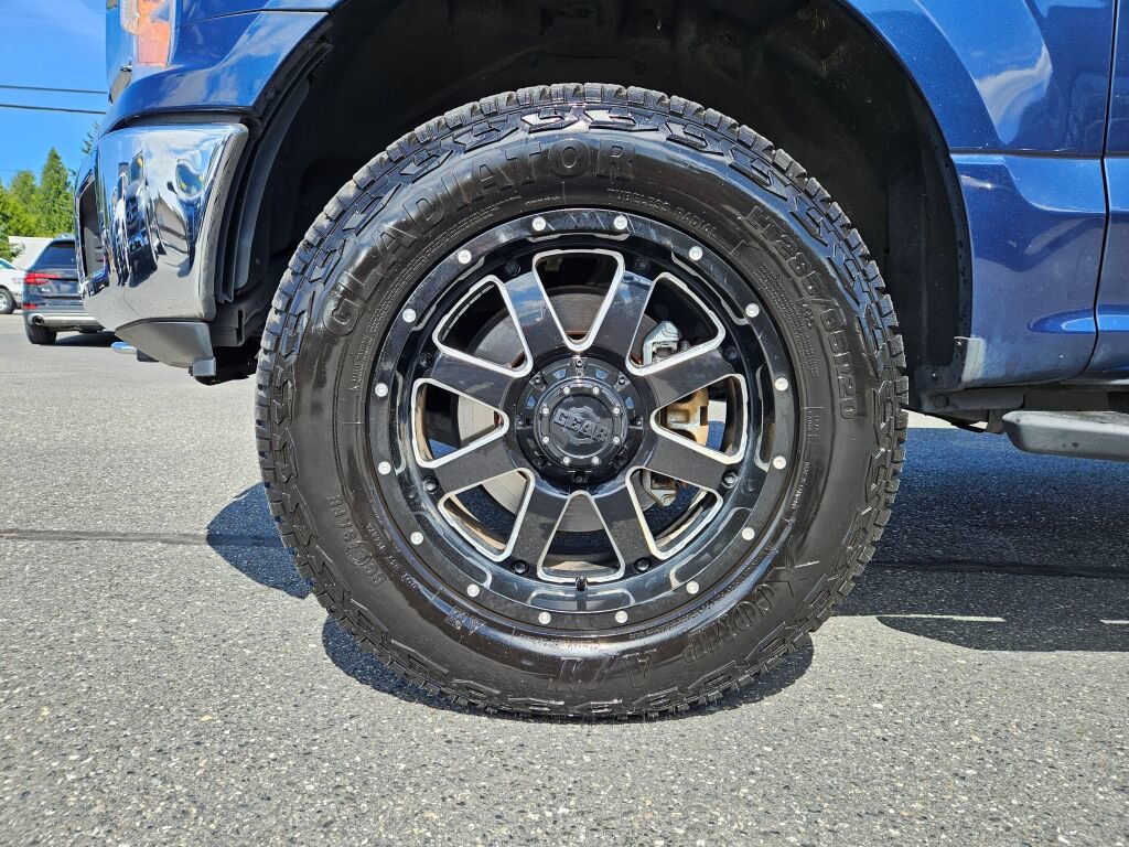 Used 2018 Ford F150 XLT w/ Equipment Group 302A Luxury AWD/4WD image 8