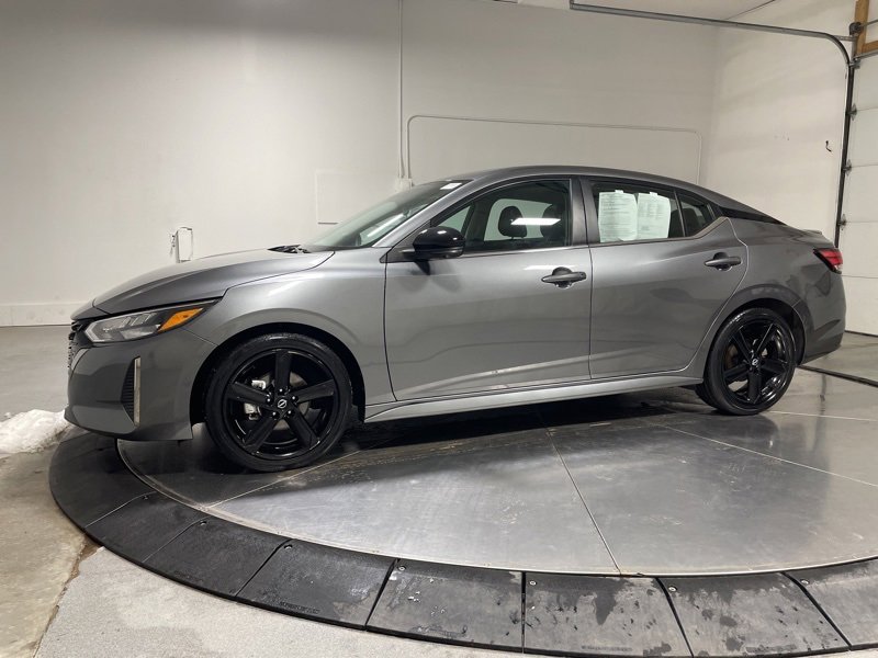 Used 2024 Nissan Sentra SR w/ SR Premium Package image 4