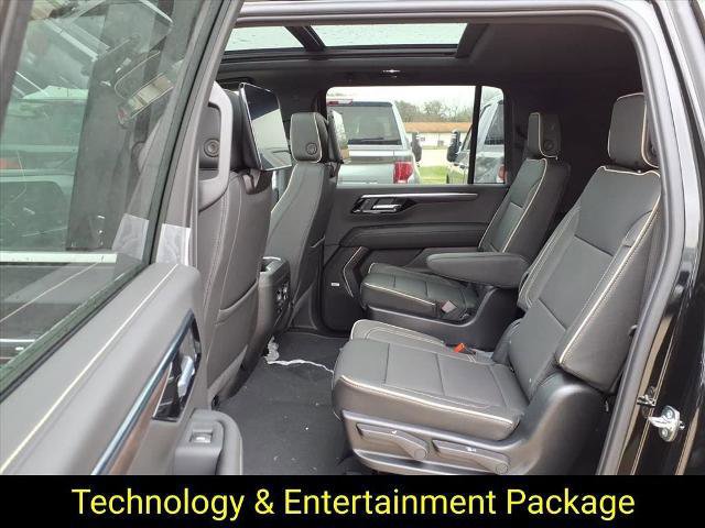 New 2026 Chevrolet Suburban Premier image 22