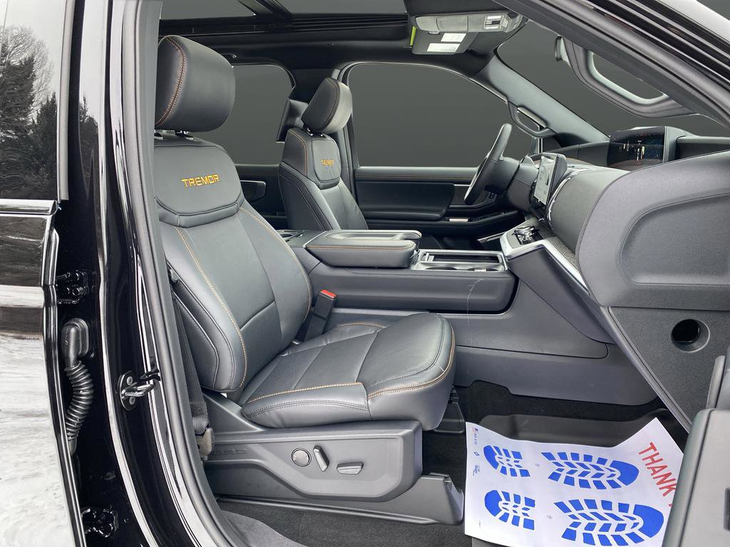 New 2026 Ford Expedition Tremor image 40