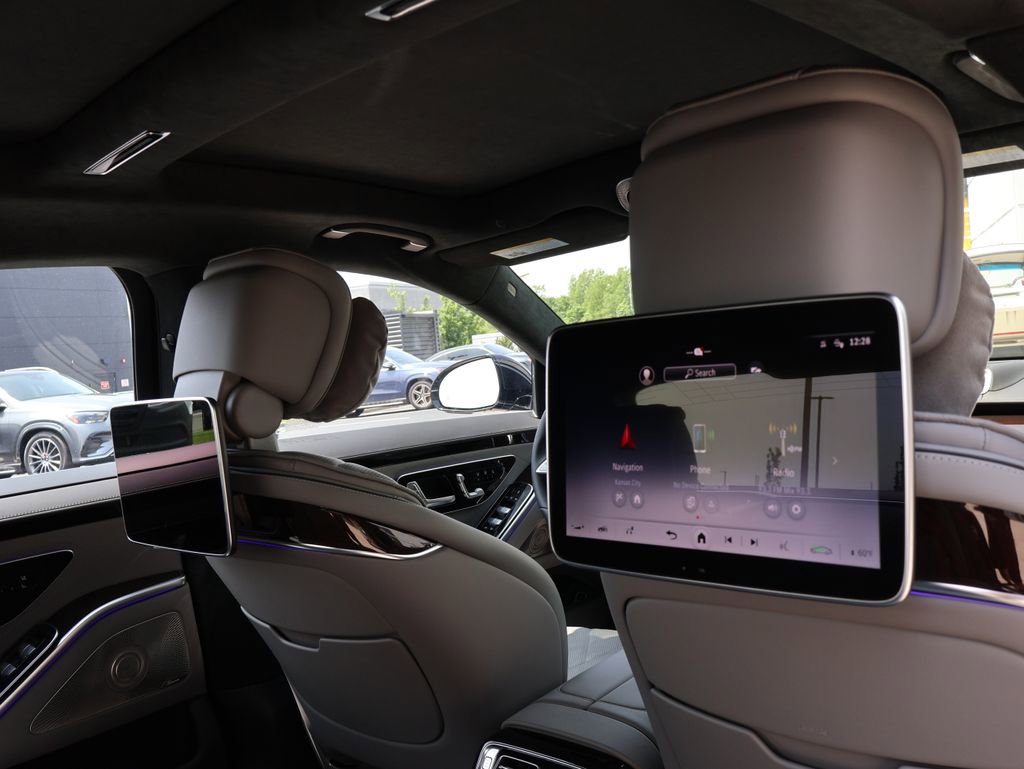 Certified 2023 Mercedes-Benz S 580 4MATIC Sedan image 15