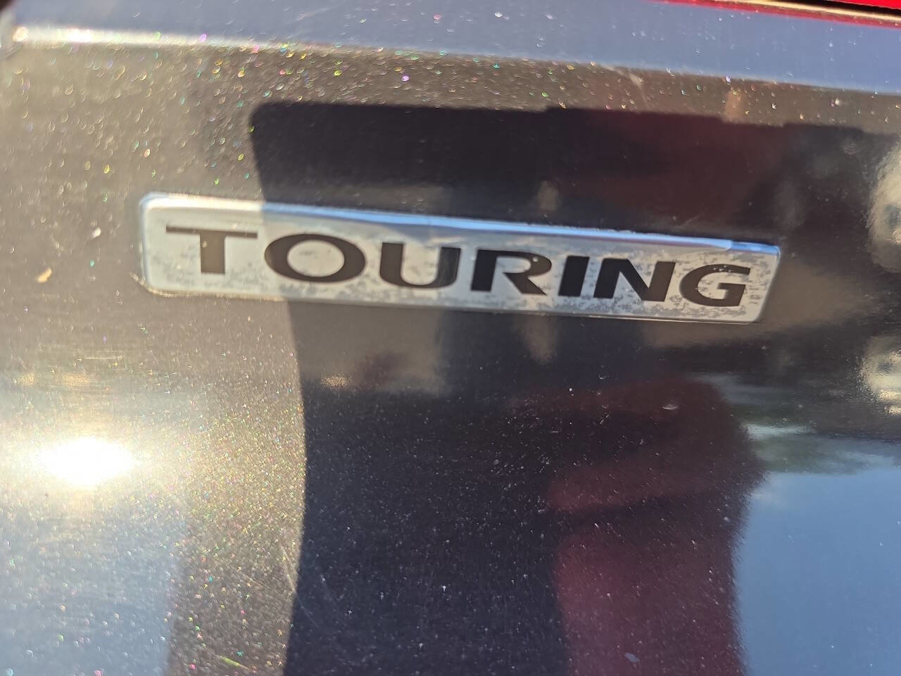 Used 2008 Chrysler Sebring Touring w/ Special Touring Group image 6