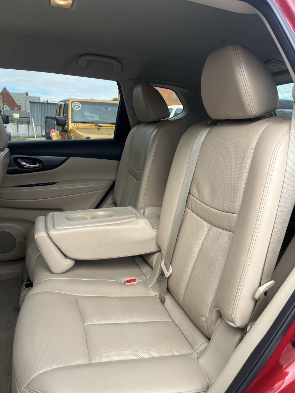 Used 2014 Nissan Rogue SL image 12