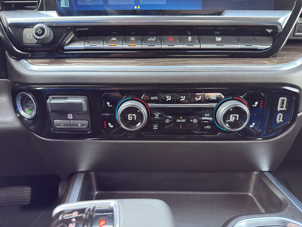 Used 2025 Chevrolet Silverado 1500 RST w/ Redline Edition AWD/4WD image 35