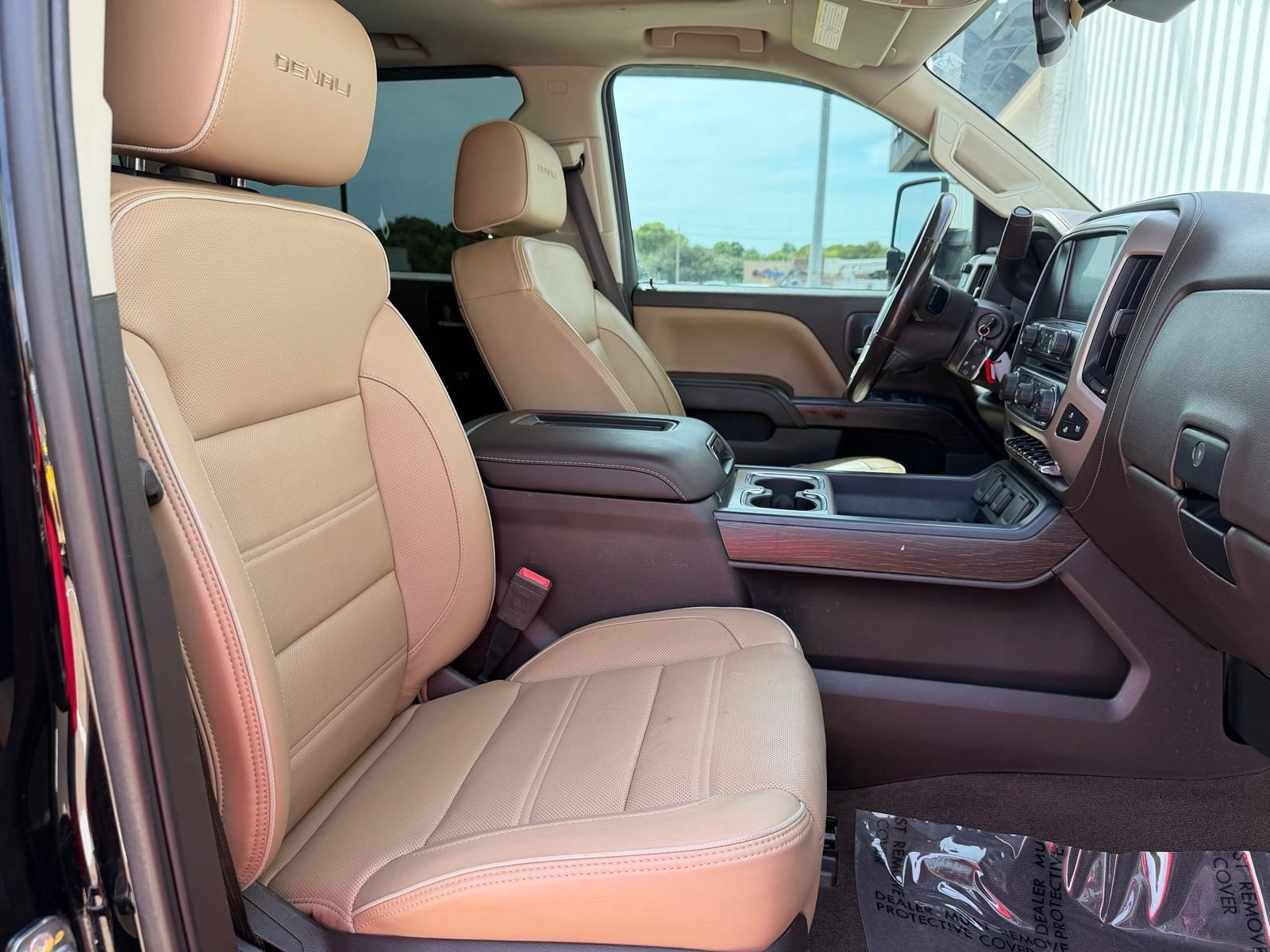 Used 2017 GMC Sierra 2500 Denali w/ Duramax Plus Package AWD/4WD image 23