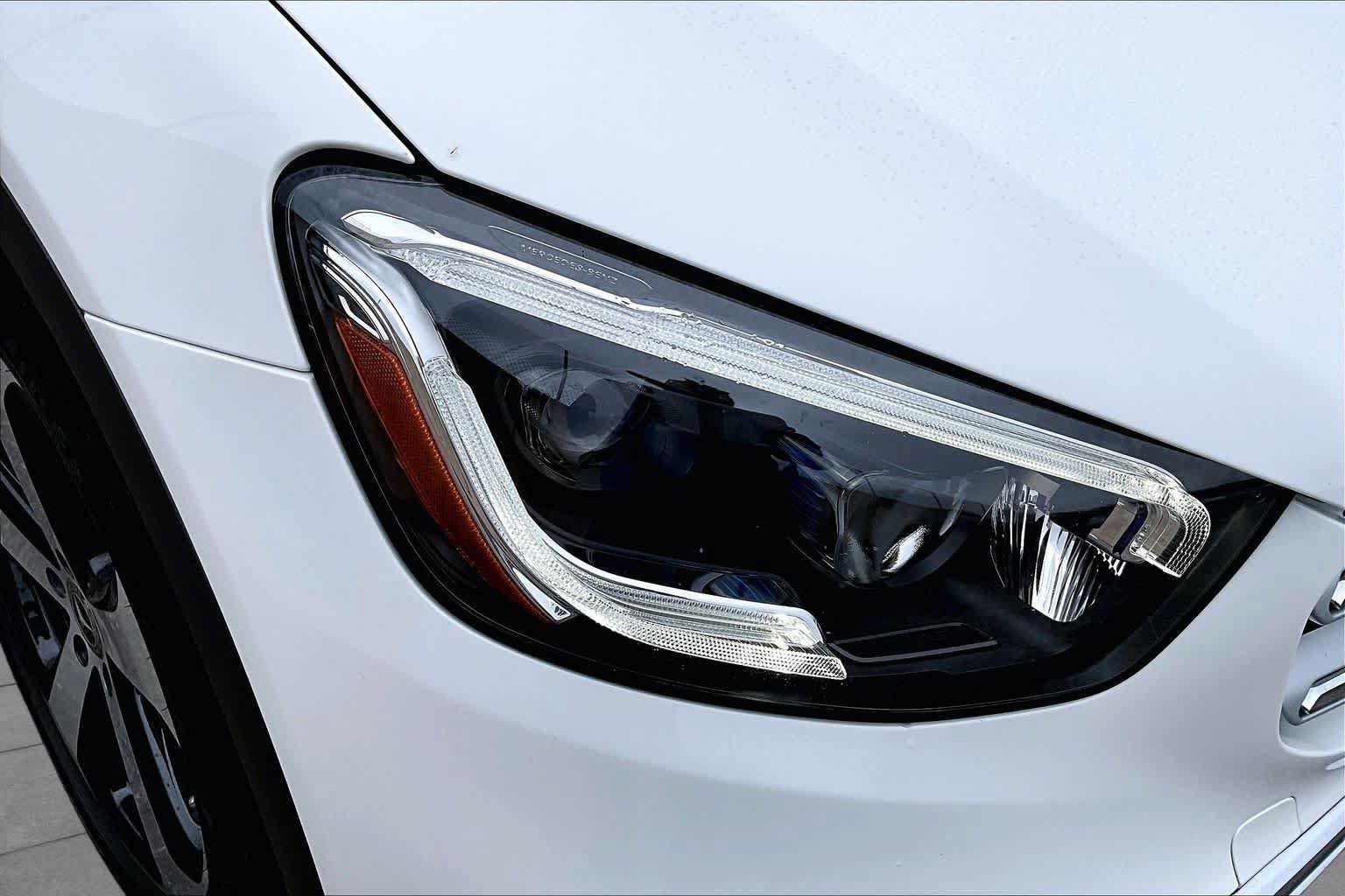 Used 2021 Mercedes-Benz GLC 300 image 27