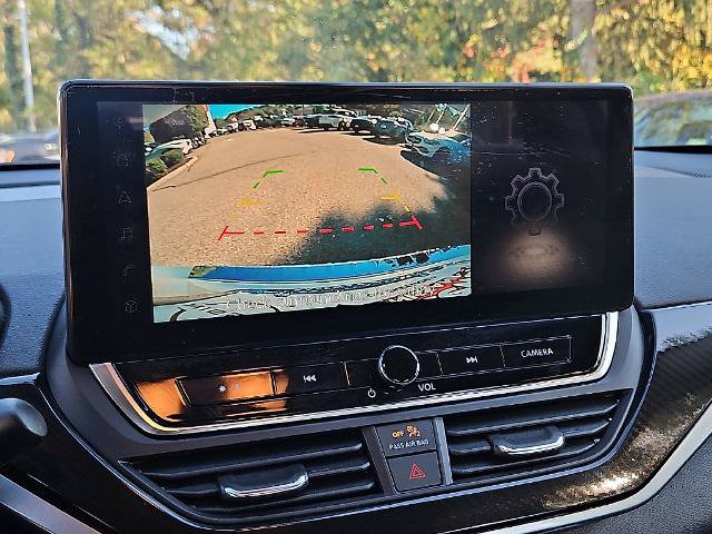 Certified 2023 Nissan Altima 2.5 SR w/ SR Premium Package FWD image 21